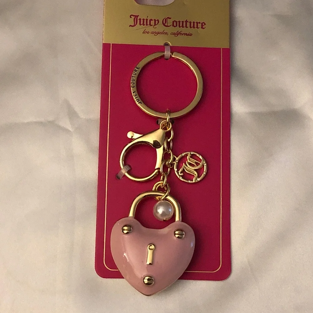 Juicy Couture Gold Tone & Pink Enamel Padlock Heart Keychain Bag Charm NWT